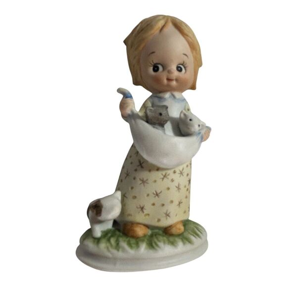 Lefton China 2 Everything We Do We Do Together 00204 Girls Playing With Kittens - Picture 9 of 14